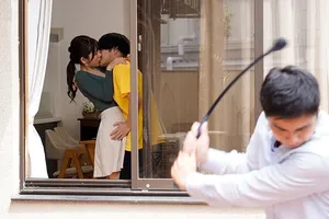 Vợ của con trai tin lời bố anh xã “cho bố đút vào 10 giây thôi” và cái kết
