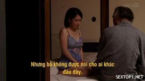 3 ảnh trên là em gái của cô giáo . nhìn đủ nứng chưa anh em !