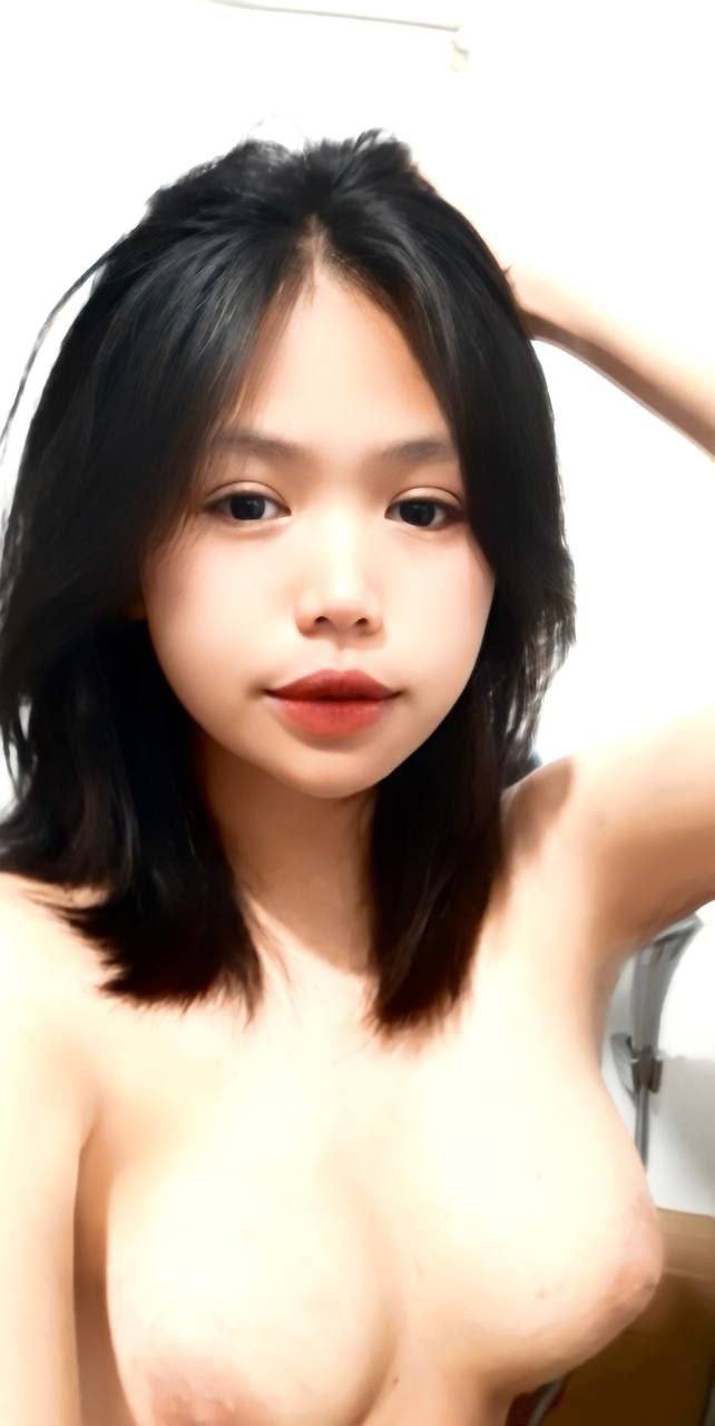 Clip chịch tiktoker Bảo Trân 2K4